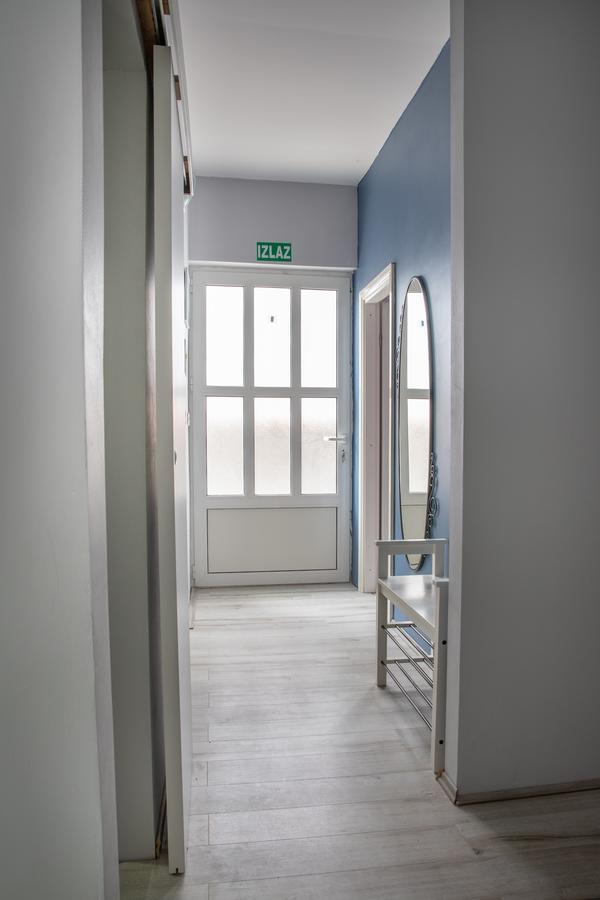 Apartmani Dina Biograd Na Moru Eksteriør bilde