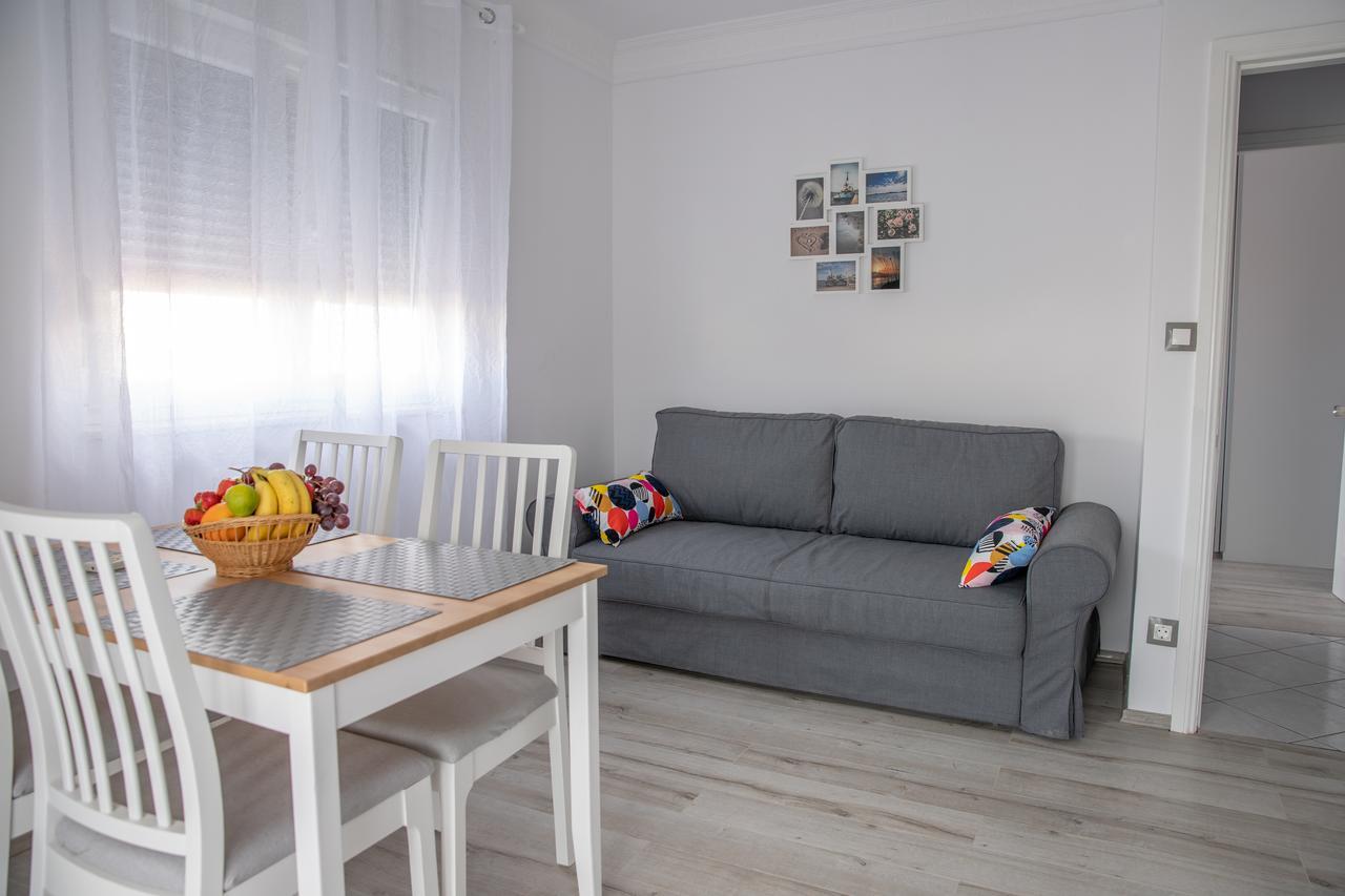 Apartmani Dina Biograd Na Moru Eksteriør bilde