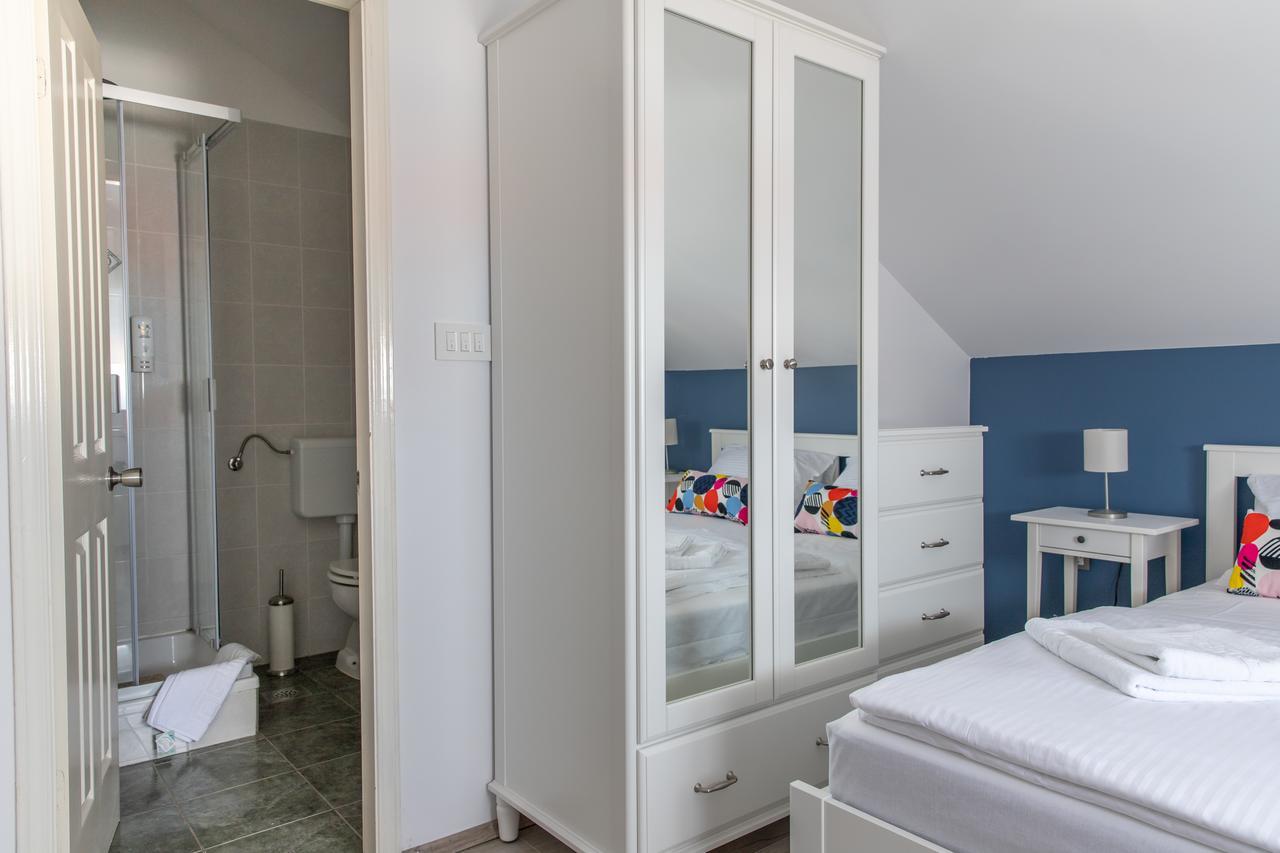 Apartmani Dina Biograd Na Moru Eksteriør bilde